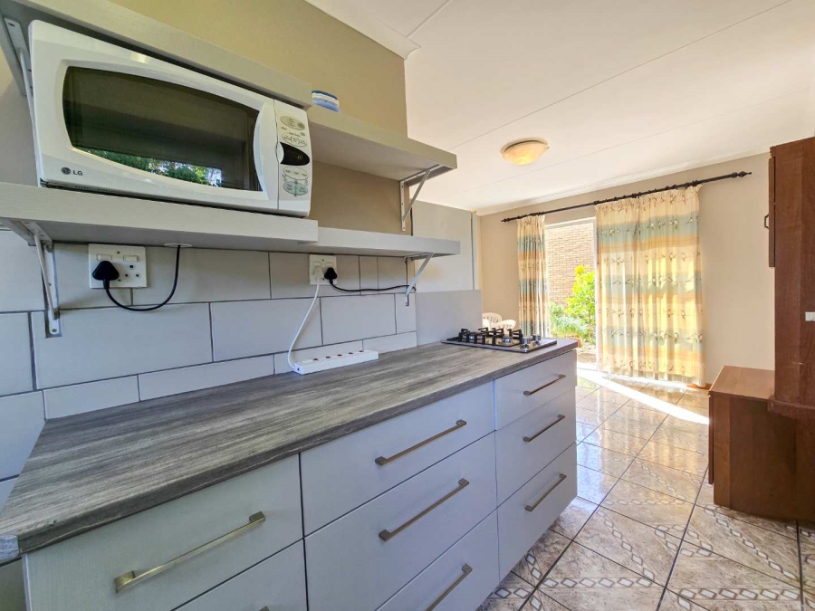 3 Bedroom Property for Sale in Stilbaai Wes Western Cape